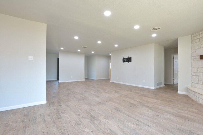 Building Photo - 5227 15th St