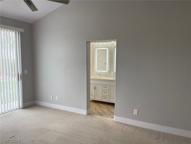 Building Photo - 8562 Lambert Dr