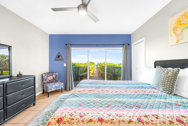 Building Photo - 2775 Jimmy Buffett Mem Hwy