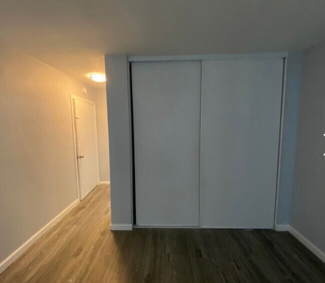 Building Photo - 4128 Trevor Ln