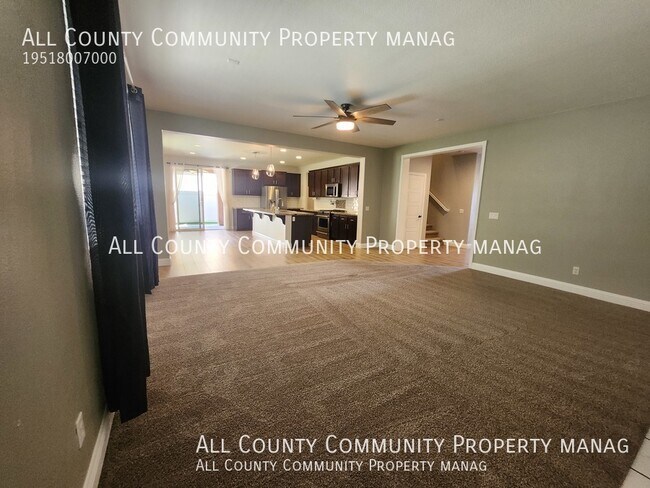 Building Photo - 25255 High Plains Ct
