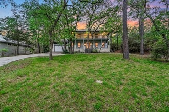 Building Photo - 104 Upolu Ct