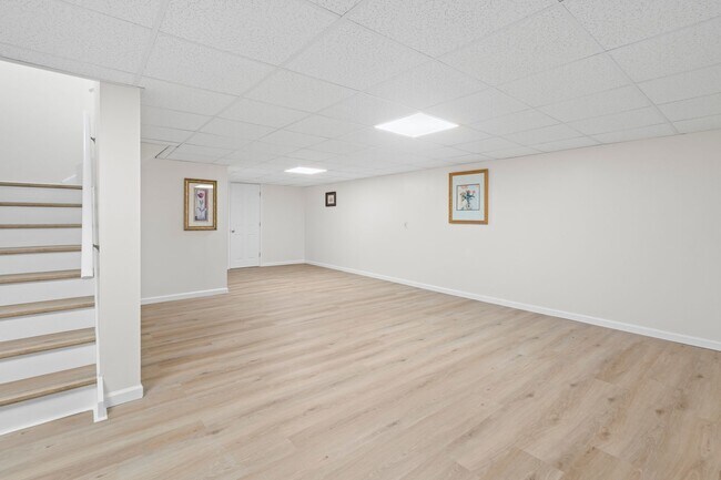 Building Photo - Beautifully Renovated Townhome in The Ridings at Brookside – Macungie