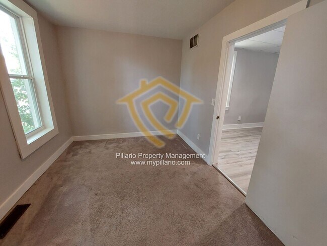 Building Photo - 631 Second Street