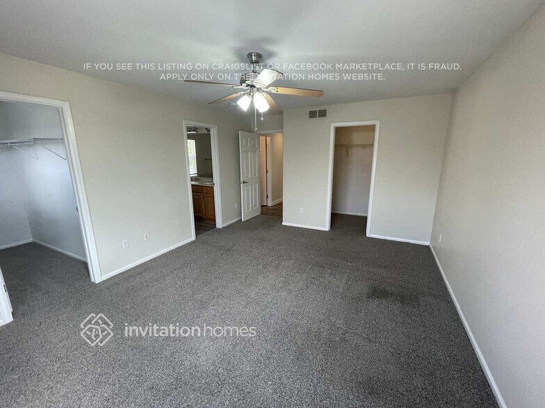 Building Photo - 2448 Bellavista St