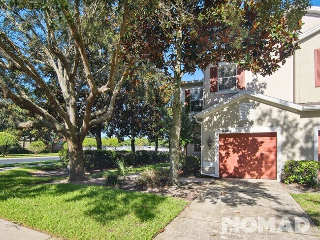 Building Photo - 3 Bedroom Townhome in Apopka