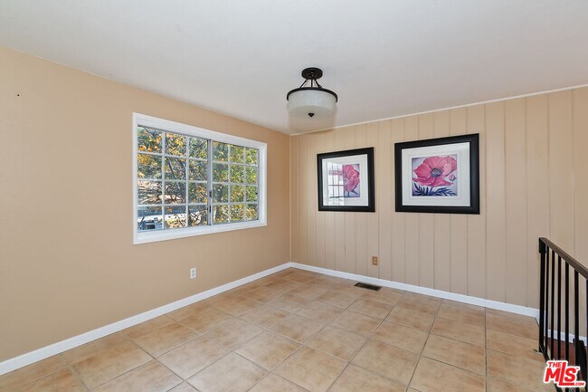 Building Photo - 28665 Zion Dr