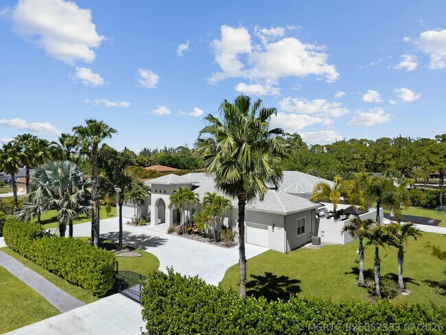 Building Photo - 15503 Temple Blvd