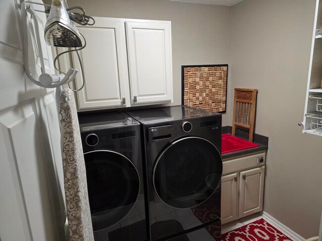 Building Photo - 3464 Huron View Ct