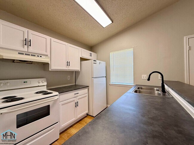 Building Photo - 5230 Gawain Dr