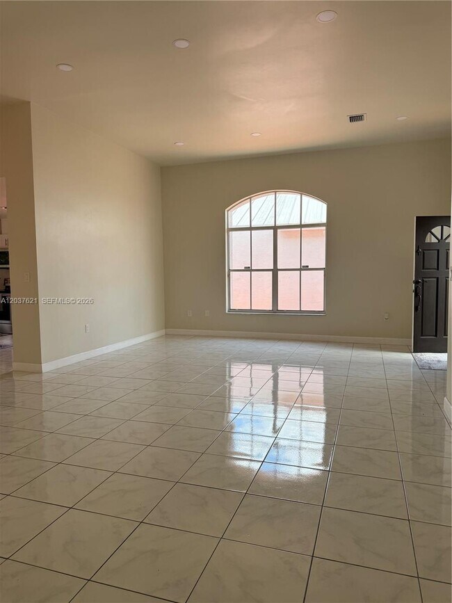 Building Photo - 1107 NW 132nd Ct
