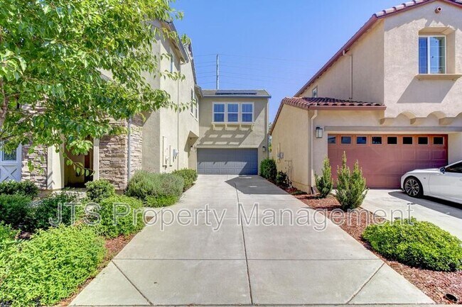 Building Photo - 3949 Aristotle Cir