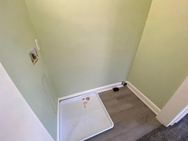 Building Photo - 102 N Washington St