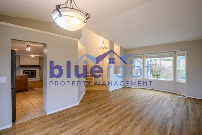 Building Photo - 11025 SE Flavel St