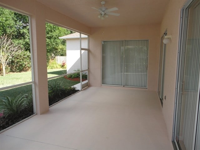 Building Photo - 4004 Water Park Ct