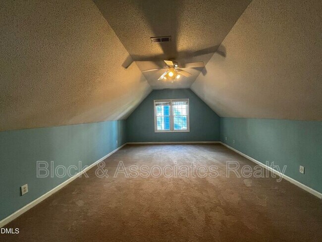 Building Photo - 214 Castle Hayne Dr