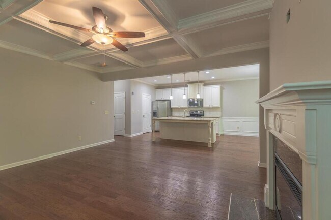 Building Photo - 5046 Apple Grove Rd NE