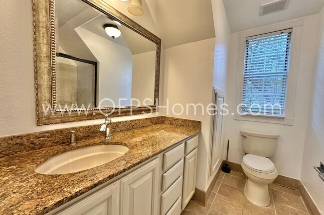 Building Photo - 324 Curacao Way