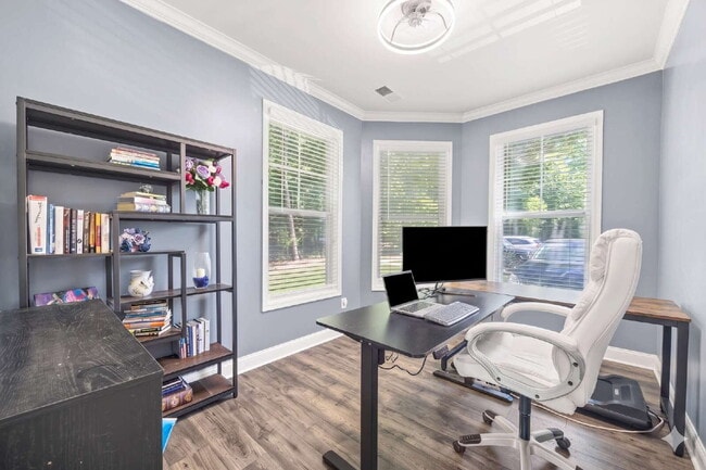 Building Photo - Beautiful Lake Wylie Home with Spacious Layout, Office Space & Incredible Community Amenities!