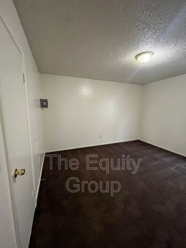 Building Photo - 1307 S Court St