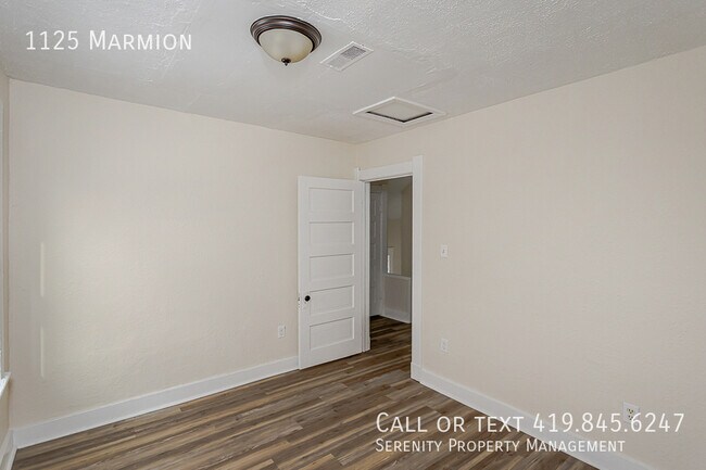 Building Photo - 1125 Marmion-