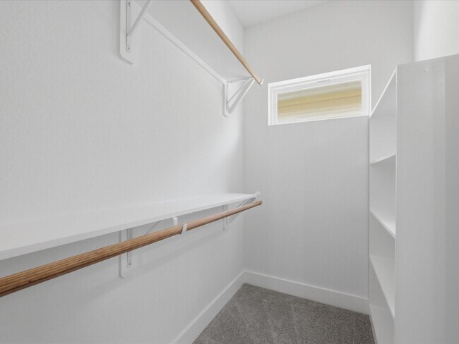 Building Photo - 2022 Wavell St