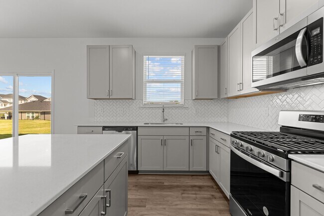 Building Photo - 2138 Rockface Wy