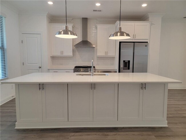 Building Photo - 3691 Ample Ave