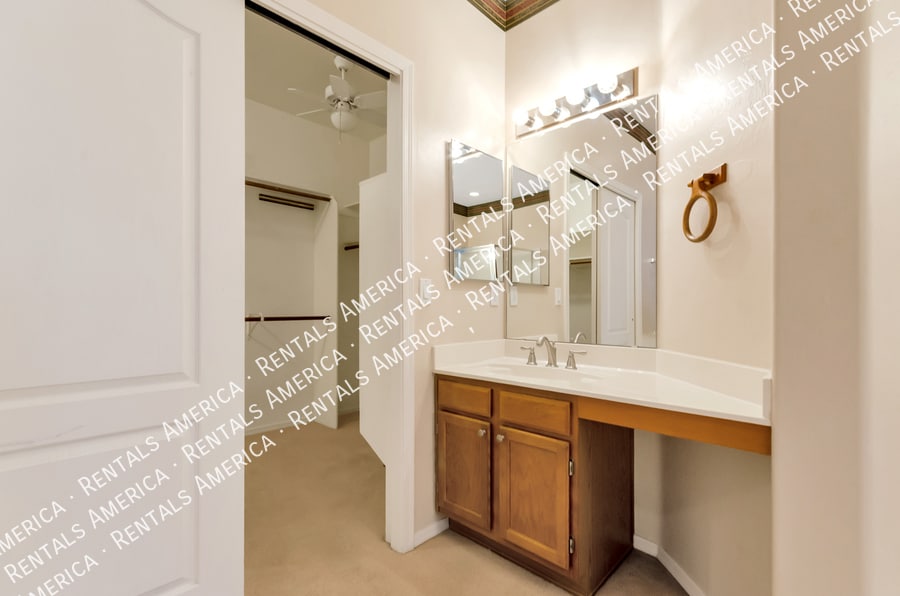 Building Photo - 10951 E Soaptree Pl