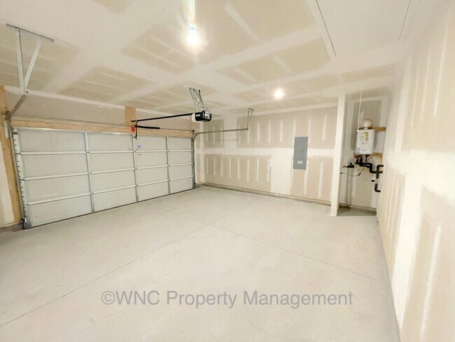 Building Photo - 134 Shorthorn Rd