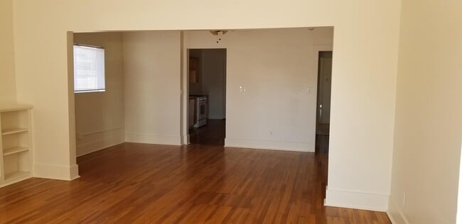 Building Photo - 918 North 8th St