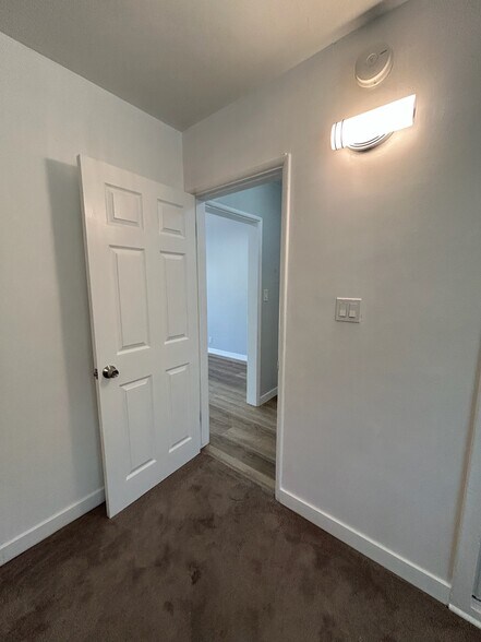 Building Photo - 3821 Rosemead Ave