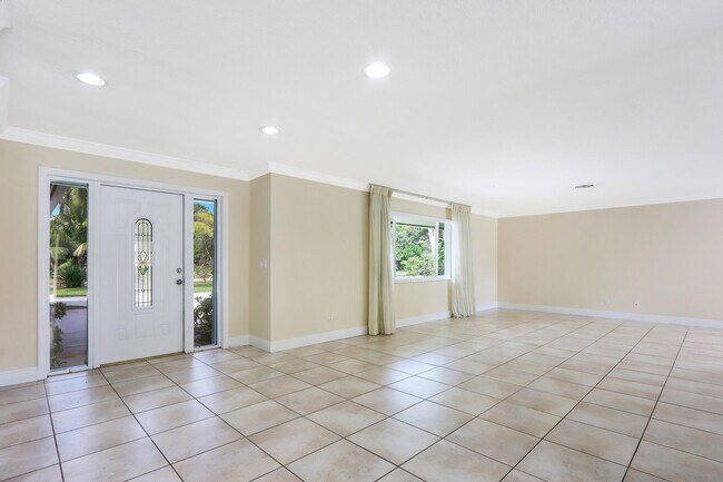 Building Photo - 11074 Monet Woods Rd