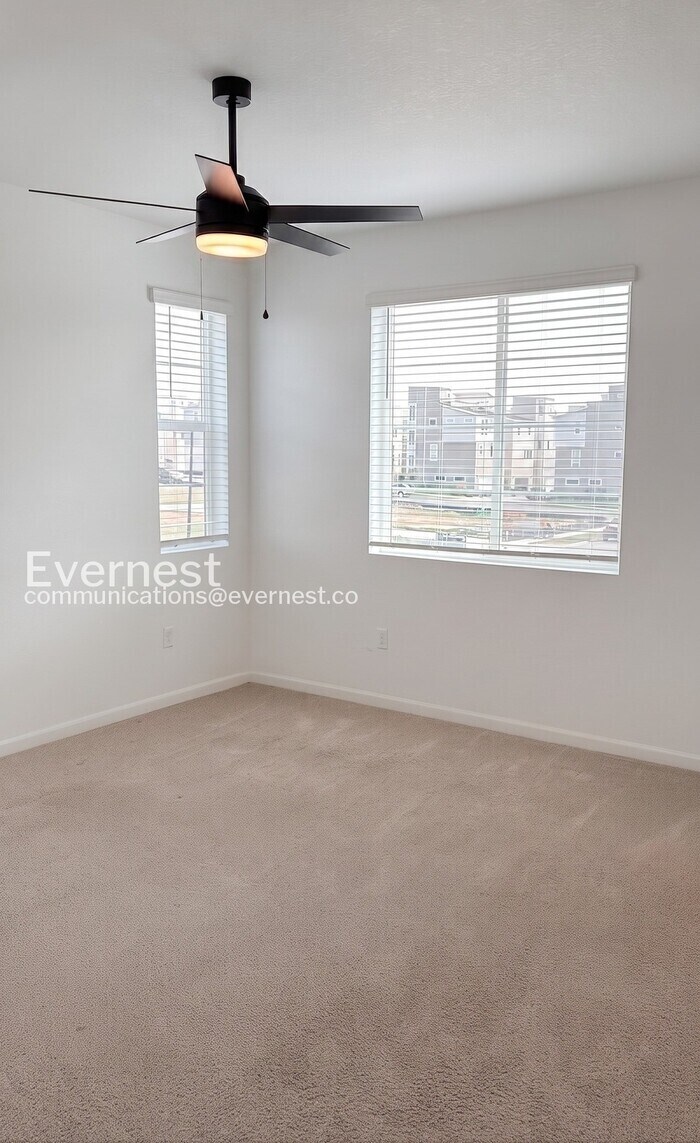 Building Photo - 1364 Penner Dr