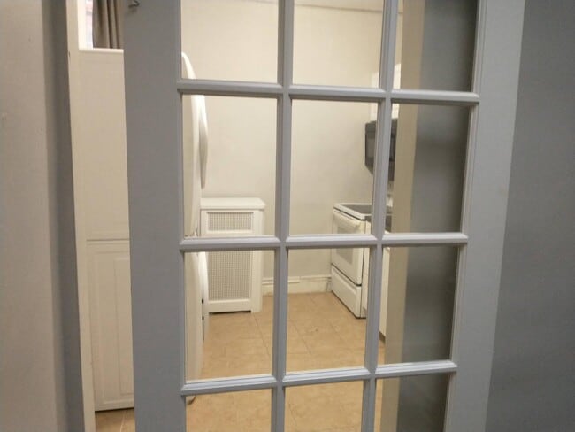 Building Photo - 6515 Germantown Ave