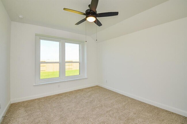 Building Photo - 7010 Glennwick Grv Ln