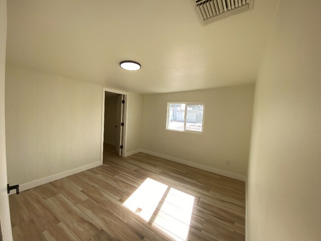 Building Photo - 10351 W Peoria Ave