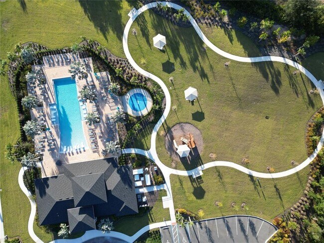 Building Photo - 3262 Sanctuary Dr