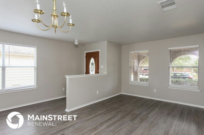 Building Photo - 105 Brahma Way