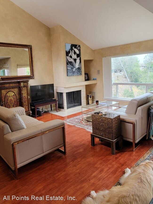 Building Photo - 2 br, 2.5 bath House - 4740 ARIZONA STREET #3