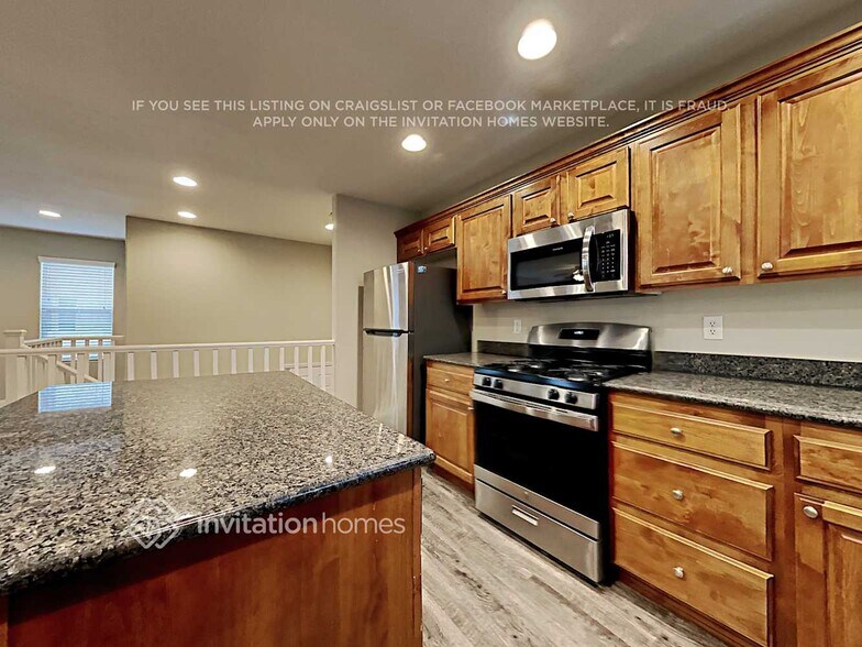 Building Photo - 1275 Sand Castle Ave