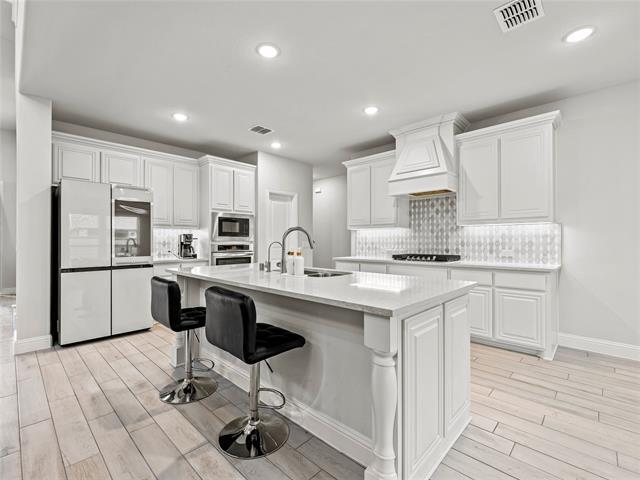 Building Photo - 7637 Bird Cherry Ln