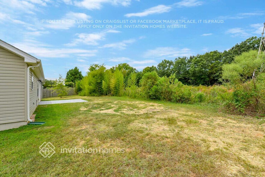 Building Photo - 5906 Barefoot Ln