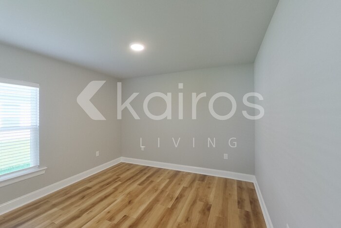 Building Photo - 13736 Willowmore Dr