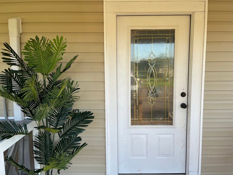 Door to A (Front Apartment) - 47370 Vena Dr