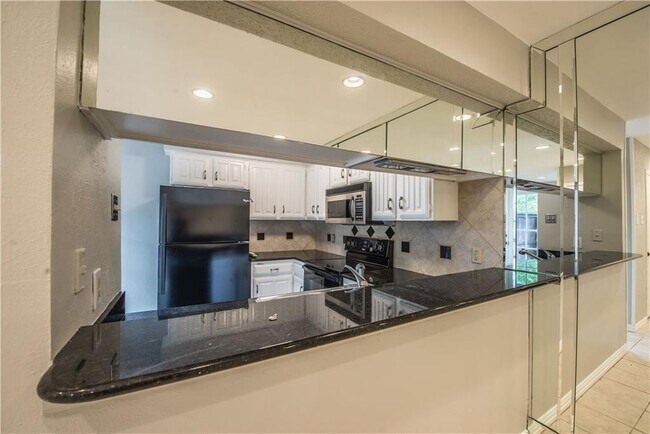 Building Photo - 5626 Preston Oaks Rd