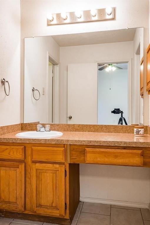 Building Photo - 21330 Golden Dove Dr