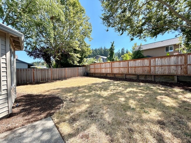 Building Photo - 15612 SW Wintergreen St