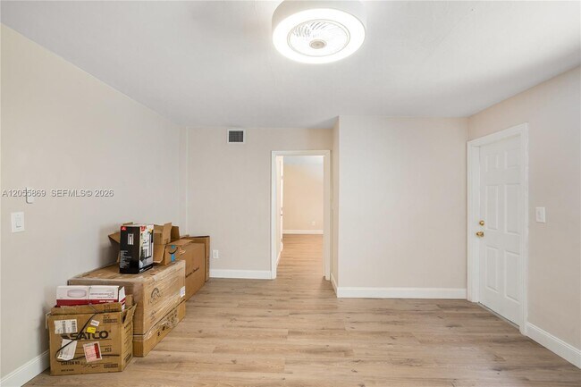 Building Photo - 11511 SW 81st Rd