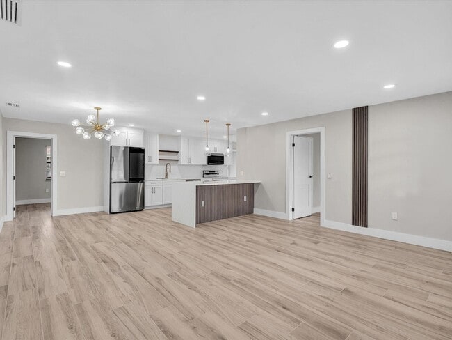 Building Photo - 10691 NW 28th St